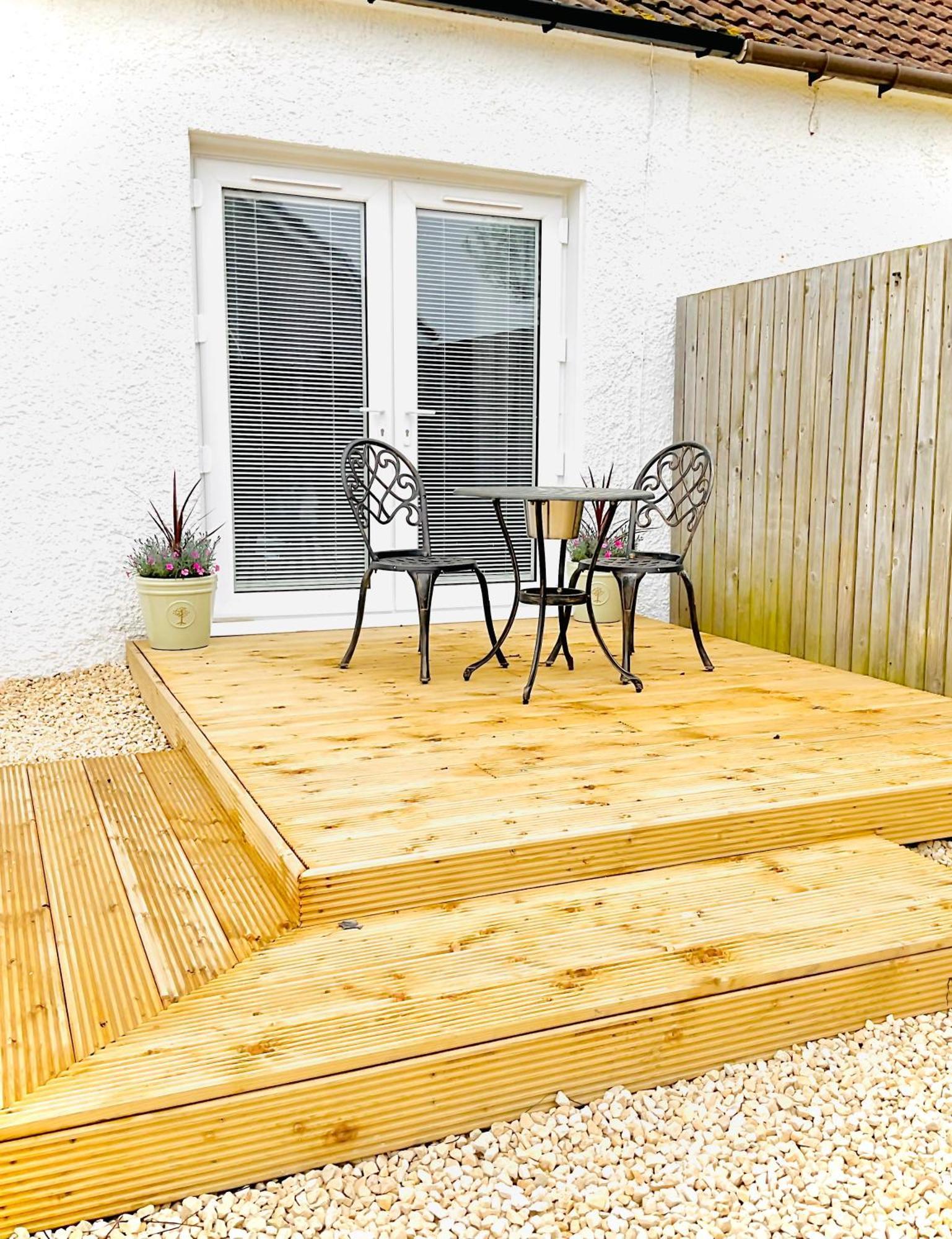 Harling House - - 4 Bedrooms * Prestwick