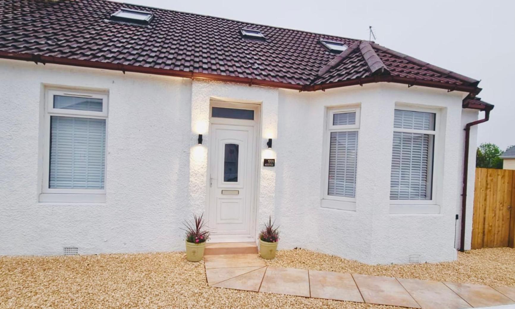 Holiday home Harling House - - 4 Bedrooms Prestwick